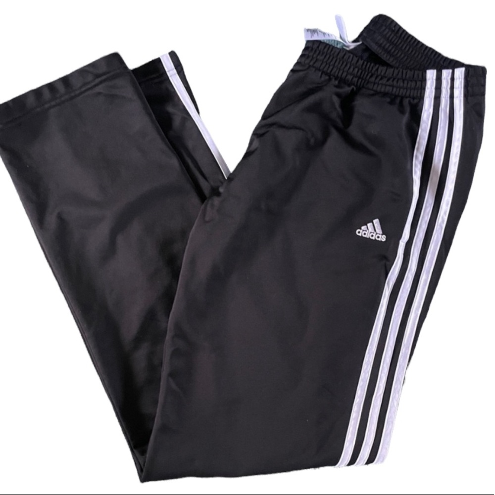 MOVING SALE ❌ Reebok Pants
